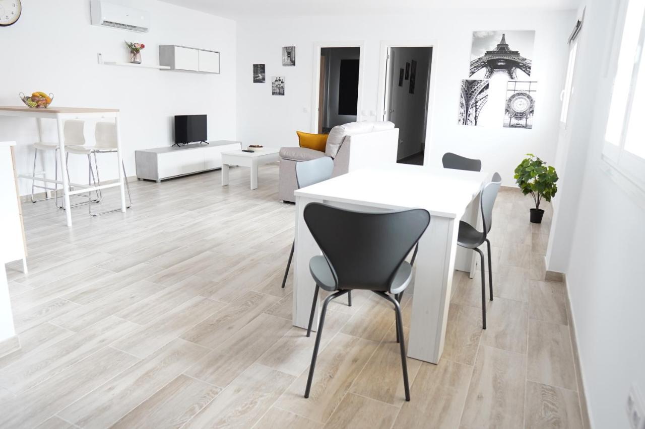 Apartamentos Turisticos San Miguel Arcangel, S.L. San Roque  Bagian luar foto